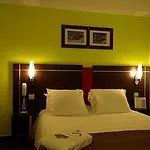 Enzo Reims Hotel
