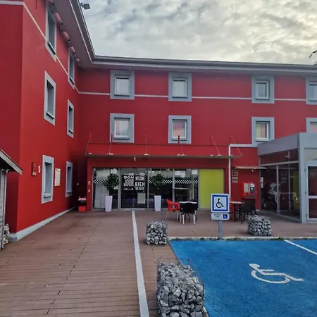 Enzo Reims Hotel