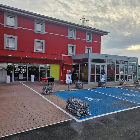 Szálloda Enzo Reims 3*