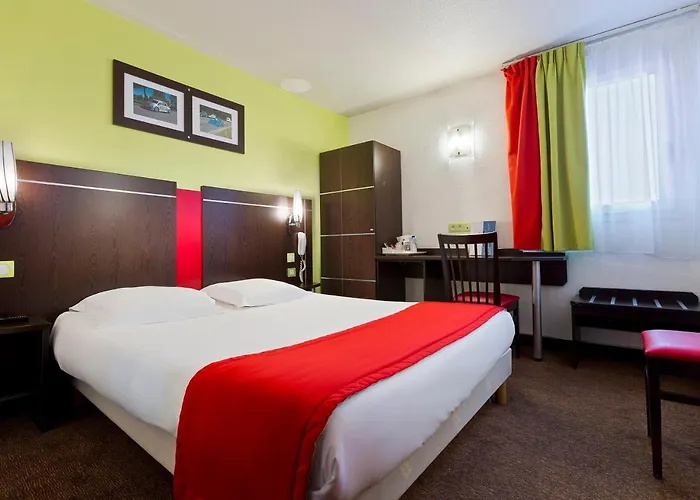 Hotel Enzo Reims 3*